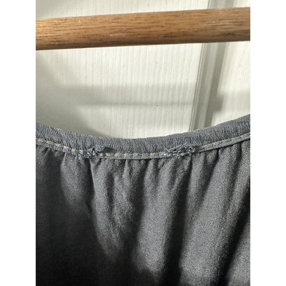 Pura Seta Women's Gray Embroidered Short Sleeve Seta Silk Made In Italy No Tags - Picture 4 of 4